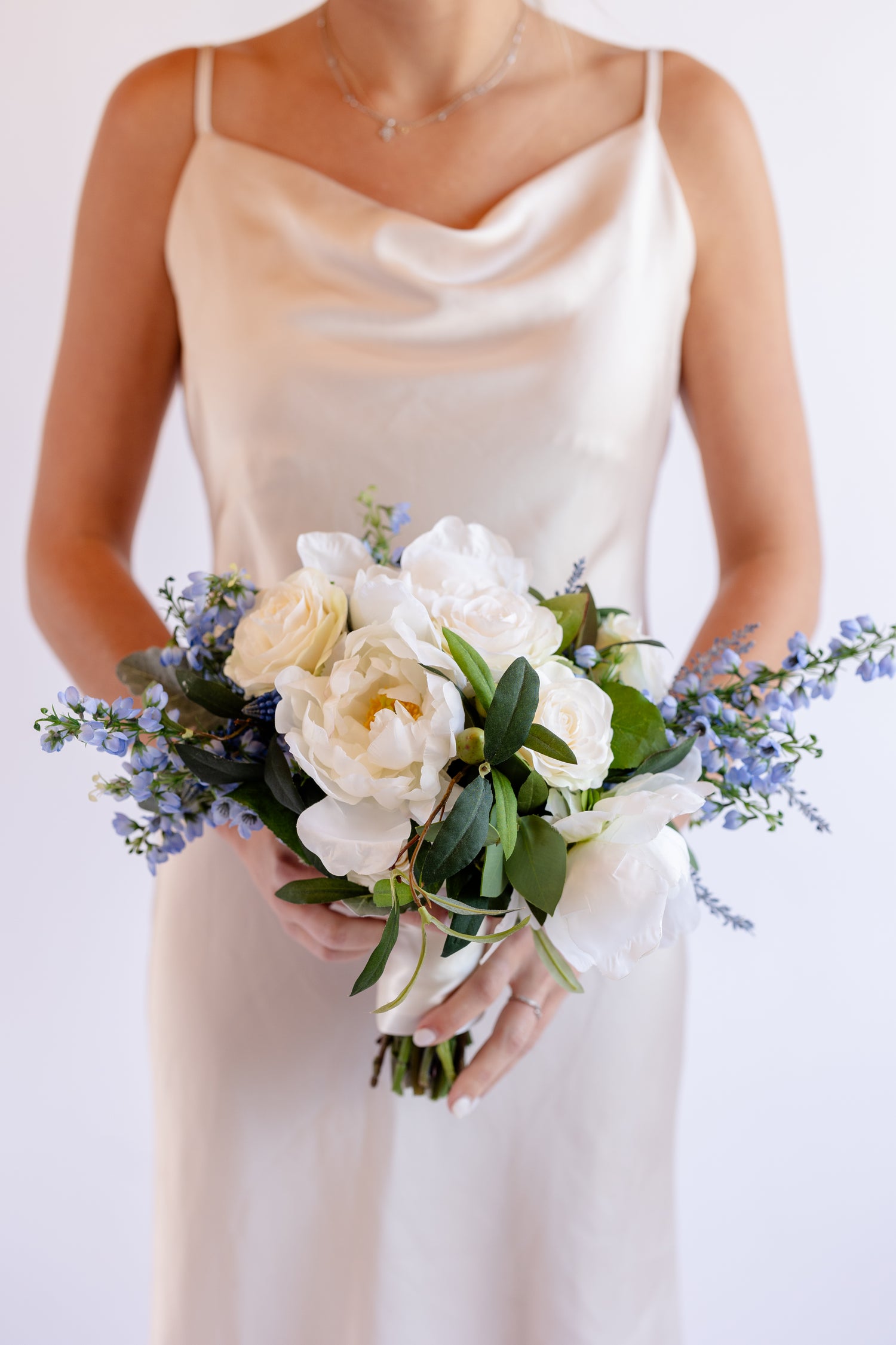Venetian Blue Bridesmaid Bouquet (SAMPLE) – Wedding Flowers For Rent
