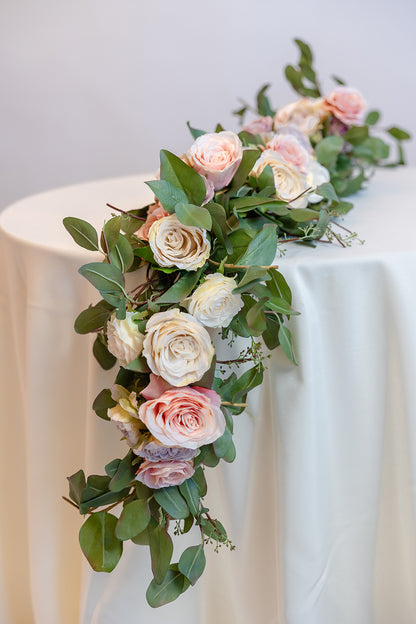 Garland with Blooms