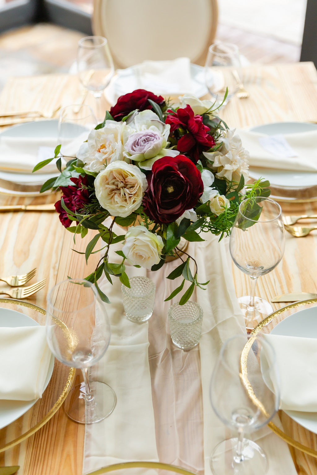 Tuscany Collection Table Centerpiece With Burgundy Blooms Wedding