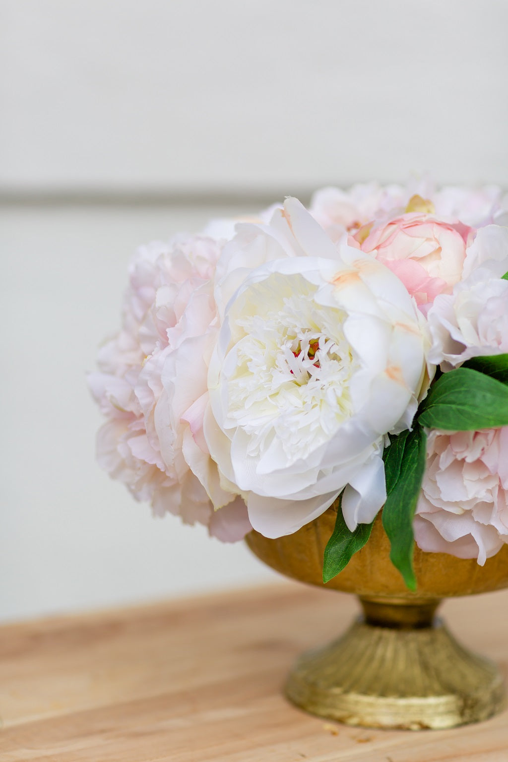 Sonoma Collection - Table Centerpiece