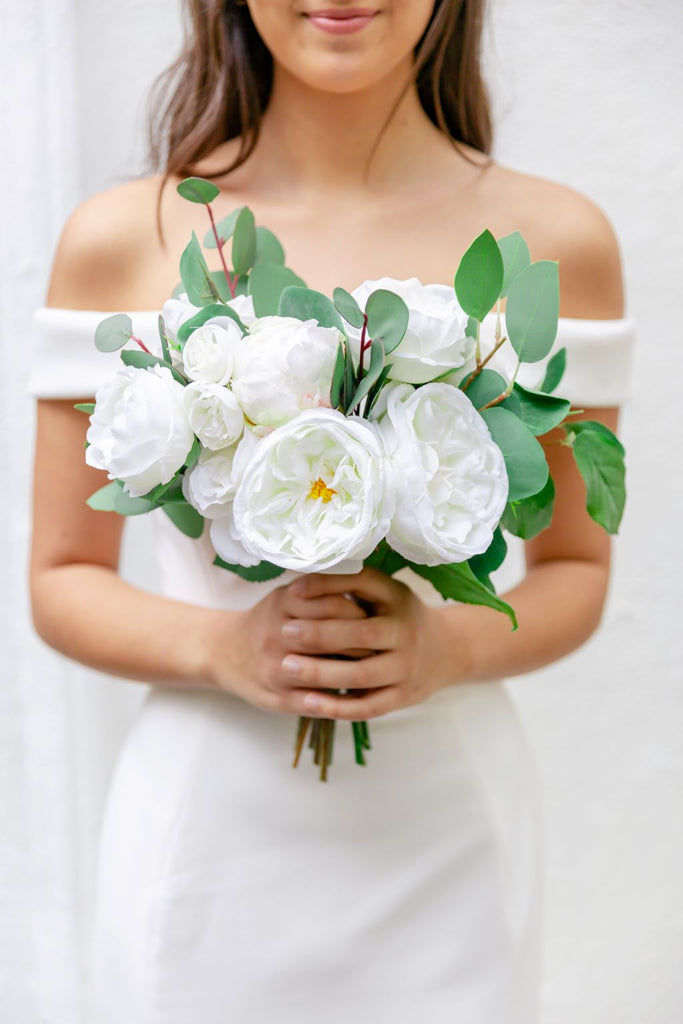 London Collection Bridesmaid Bouquet Wedding Flowers For Rent